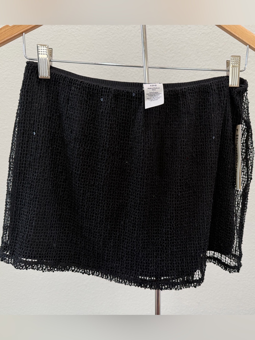 NWT No Boundaries Size S 4-6 Sequin Coverup Skirt Rich Black Crochet Open Knit